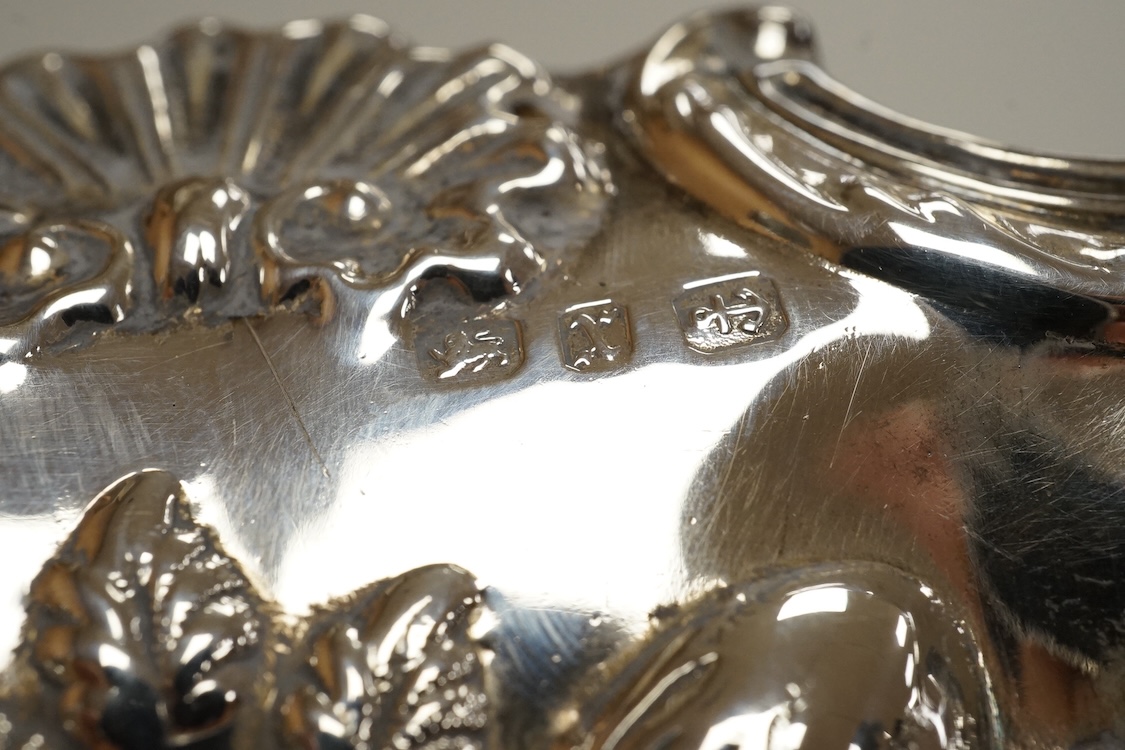 A late Victorian pierced silver oval dish, with shell and scroll border, by Ellis & Co, Birmingham, 1897, length 30.4cm, 10.5oz.